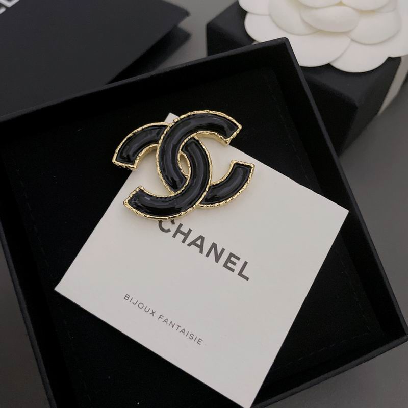 Chanel Brooch 1lyx122